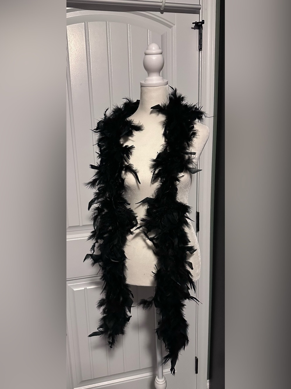 🎃 Black Feather Boa Flapper Burlesque Halloween Costume Accessory 🎃